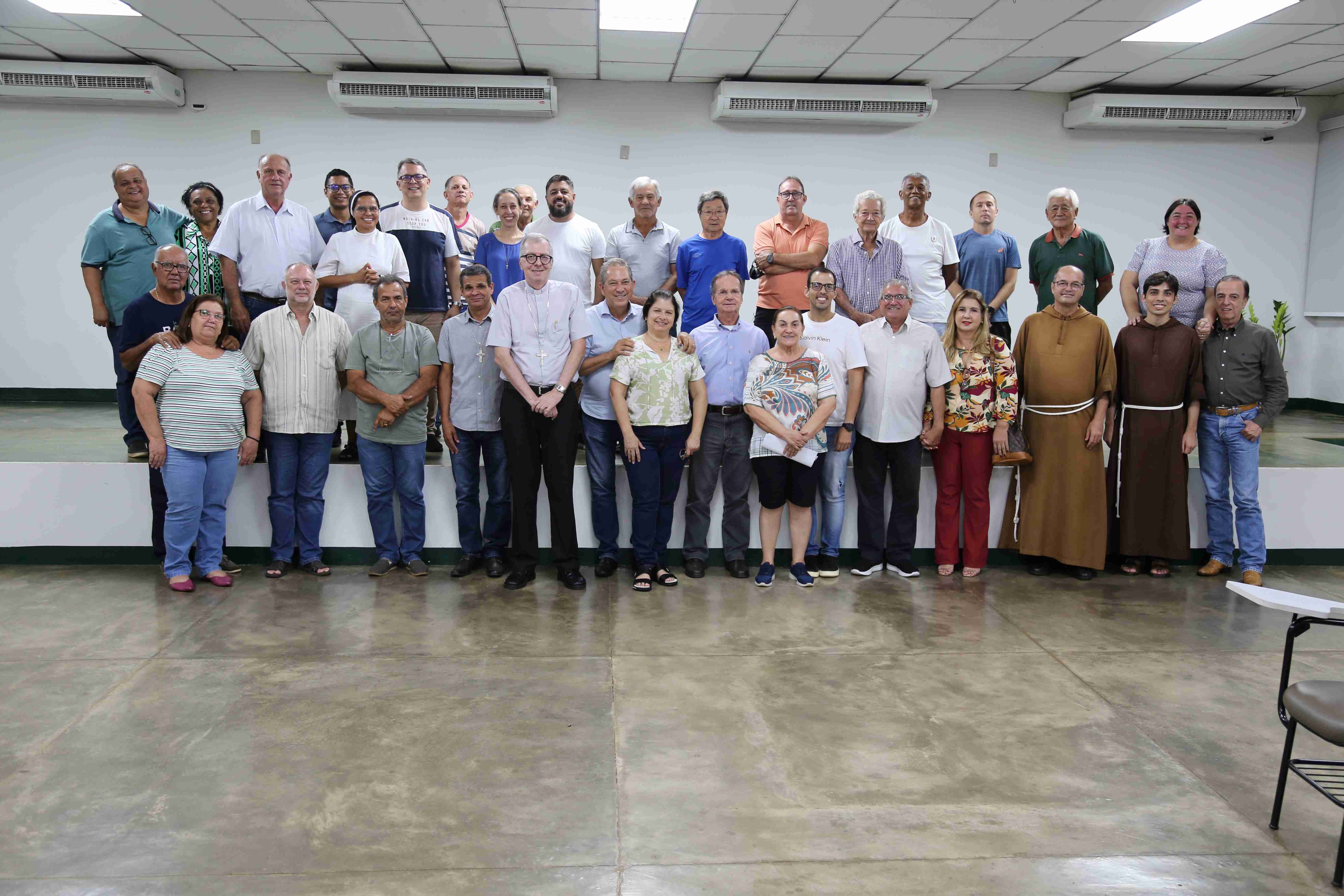 Organizadores se reúnem com voluntários do 36º Arraial da Alegria da Cidade de Maria para iniciarem os preparativos do evento