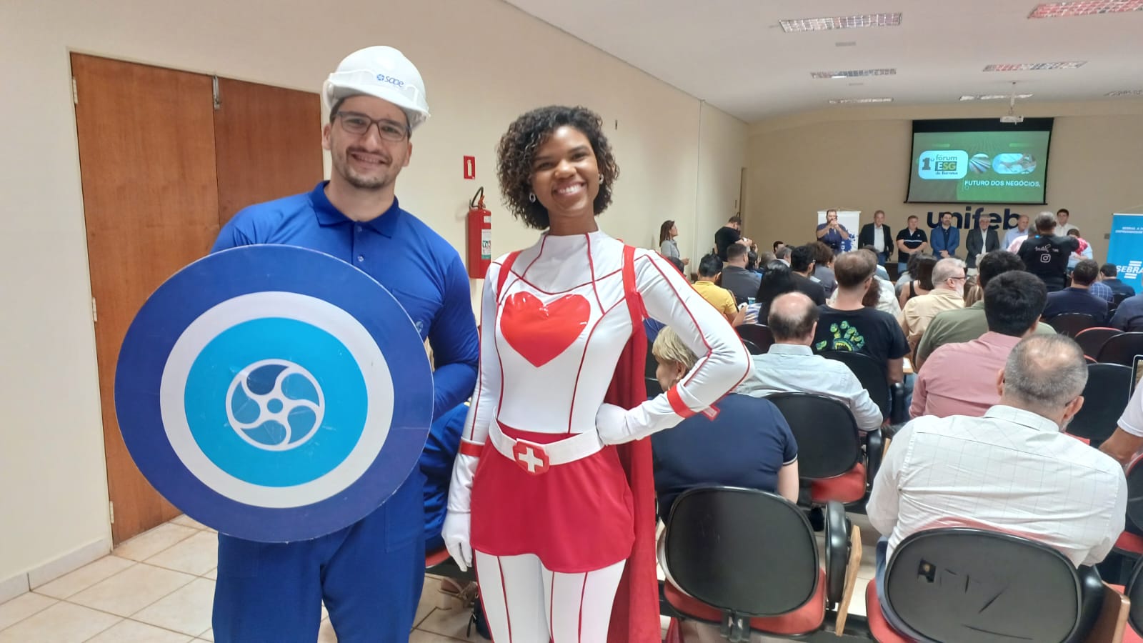 Personagens do Super Conscientes levam educação ambiental ao 1º Fórum ESG